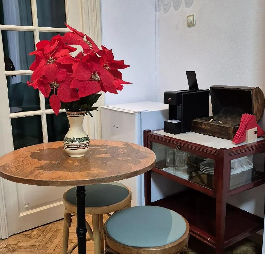 Boutique Old City 2 Βουκουρέστι 0*,  Ρουμανία